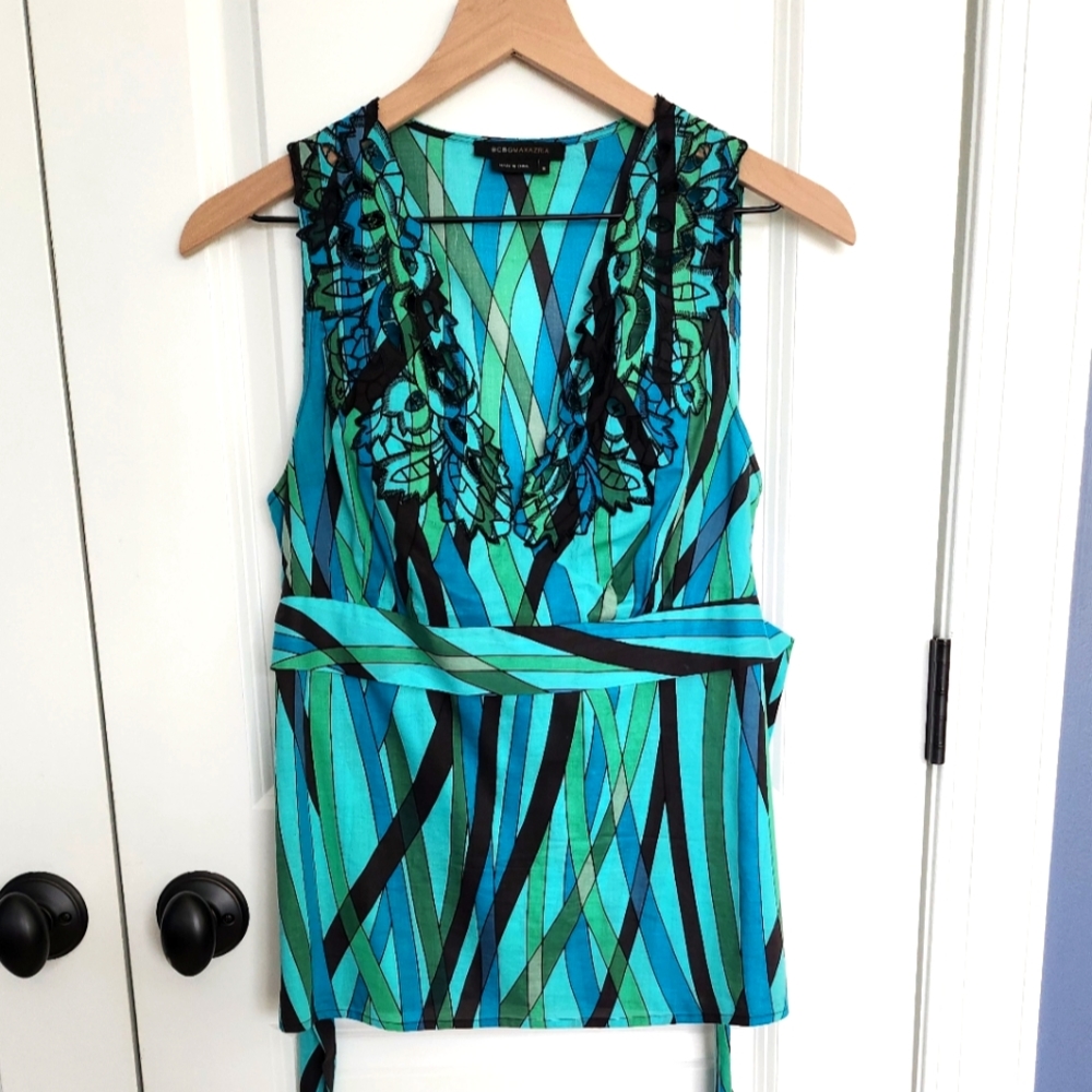 BCBGMAXAZRIA top with stitch detail